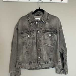 Zara Gray Jean Jacket Classic Denim Style